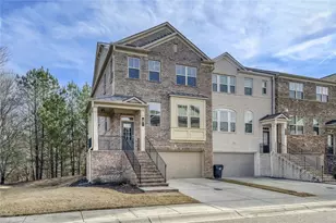 901 Sunset Park Dr, Suwanee, GA 30024 - Photo 2