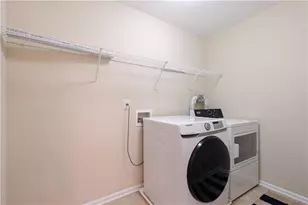 3919 Grand Park Dr, Suwanee, GA 30024 - Photo 38
