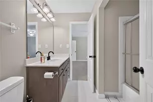 4490 Barony Dr, Suwanee, GA 30024 - Photo 52