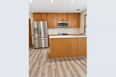 7109 Woodridge Lane, Union City, GA 30291 - Photo 6