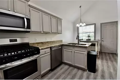 2582 Candler Way SW, Marietta, GA 30064 - Photo 10