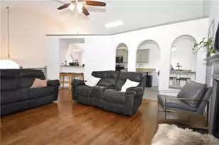 2582 Candler Way SW, Marietta, GA 30064 - Photo 6