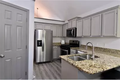 2582 Candler Way SW, Marietta, GA 30064 - Photo 8