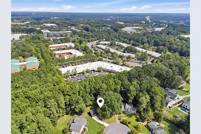 190 Crestwood Court, Alpharetta, GA 30009 - Photo 4