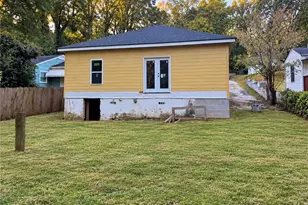 879 Edwin Pl NW, Atlanta, GA 30318 - Photo 2