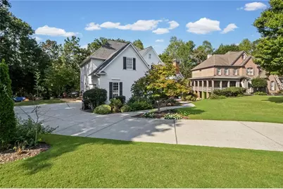 5015 Rockingham Drive, Roswell, GA 30075 - Photo 10