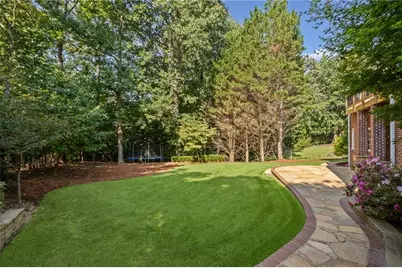5015 Rockingham Drive, Roswell, GA 30075 - Photo 6