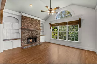 5015 Rockingham Drive, Roswell, GA 30075 - Photo 18