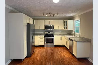 2237 Scotty Circle, Decatur, GA 30032 - Photo 4