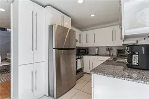 549 Parkway Dr NE, Atlanta, GA 30308 - Photo 16