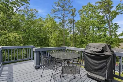 423 Spring Lake Hills, White, GA 30184 - Photo 32