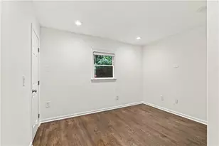 653 Park Village Dr NE, Atlanta, GA 30306 - Photo 4