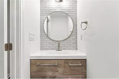 653 Park Village Drive NE, Atlanta, GA 30306 - Photo 18