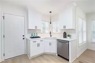 655 Springharbor Dr, Woodstock, GA 30188 - Photo 12