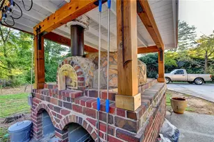3852 Ivey Ln SW, Lilburn, GA 30047 - Photo 40