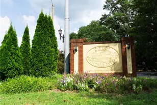 1 Lakeshore Dr, Avondale Estates, GA 30002 - Photo 38
