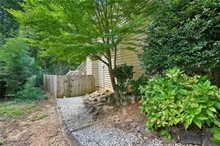 1008 Muirfield Dr NE, Marietta, GA 30068 - Photo 48