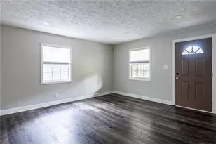 1074 Ollie Cir NW, Atlanta, GA 30314 - Photo 2