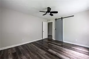 1074 Ollie Cir NW, Atlanta, GA 30314 - Photo 8