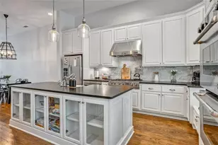 10671 Serenbe Ln, Chattahoochee Hills, GA 30268 - Photo 8