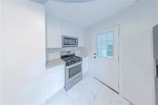 914 Bank St SE, Smyrna, GA 30080 - Photo 4