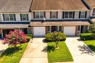 1476 April Ln, Morrow, GA 30260 - Photo 2