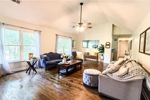 3767 Memorial Pkwy NW, Kennesaw, GA 30152 - Photo 20