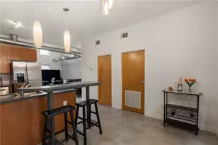 400 Village Pkwy, Atlanta, GA 30306 - Photo 14