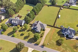 764 Appian Way, Statham, GA 30666 - Photo 4