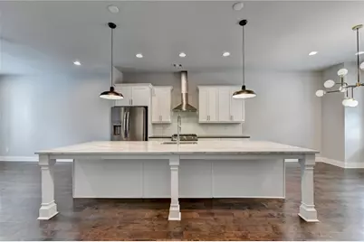 6097 Boylston Drive, Sandy Springs, GA 30328 - Photo 4