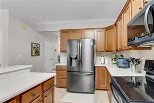 2207 Waters Edge Trail, Roswell, GA 30075 - Photo 14