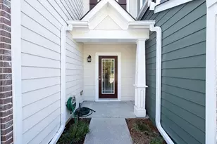 216 Parc View Ln, Woodstock, GA 30188 - Photo 2