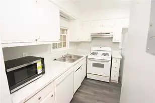 6702 Chupp Rd, Lithonia, GA 30058 - Photo 10
