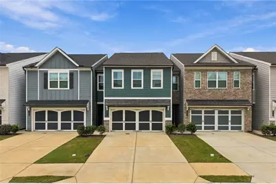 5313 Melbourne Lane, Flowery Branch, GA 30542 - Photo 1