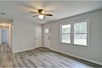 3939 Morris Circle, Douglasville, GA 30135 - Photo 4