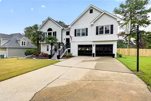 222 Gates Mill Dr, Lawrenceville, GA 30045 - Photo 2