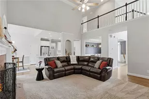 5425 Avonshire Ln, Cumming, GA 30040 - Photo 16