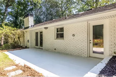 1590 Knob Hill Drive NE, Atlanta, GA 30329 - Photo 40