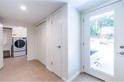 1590 Knob Hill Drive NE, Atlanta, GA 30329 - Photo 38
