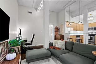 1026 St Charles Ave NE, Atlanta, GA 30306 - Photo 8
