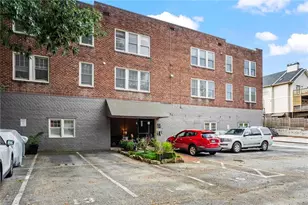 1026 St Charles Ave NE, Atlanta, GA 30306 - Photo 2