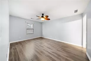 1514 Louise Anderson Dr, Griffin, GA 30224 - Photo 14