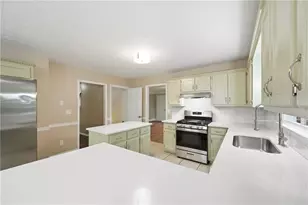 800 Winnbrook Dr, Dacula, GA 30019 - Photo 10