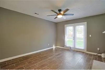 5964 Sherwood Trce, Lithonia, GA 30038 - Photo 14