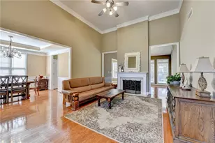 1890 Barrett Knoll Ct, Kennesaw, GA 30152 - Photo 4