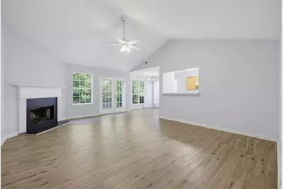 4037 Monarch Dr, McDonough, GA 30253 - Photo 6