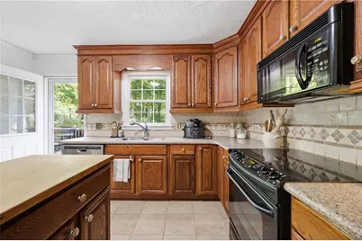 2109 Winding Creek Lane SW, Marietta, GA 30064 - Photo 16