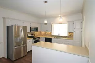 128 River Ridge Ln, Roswell, GA 30075 - Photo 10