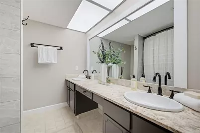 6851 Roswell Road NE #C1, Atlanta, GA 30328 - Photo 12