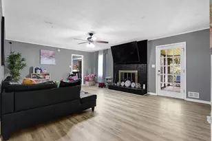 5645 Nottingham Dr NW, Lilburn, GA 30047 - Photo 2